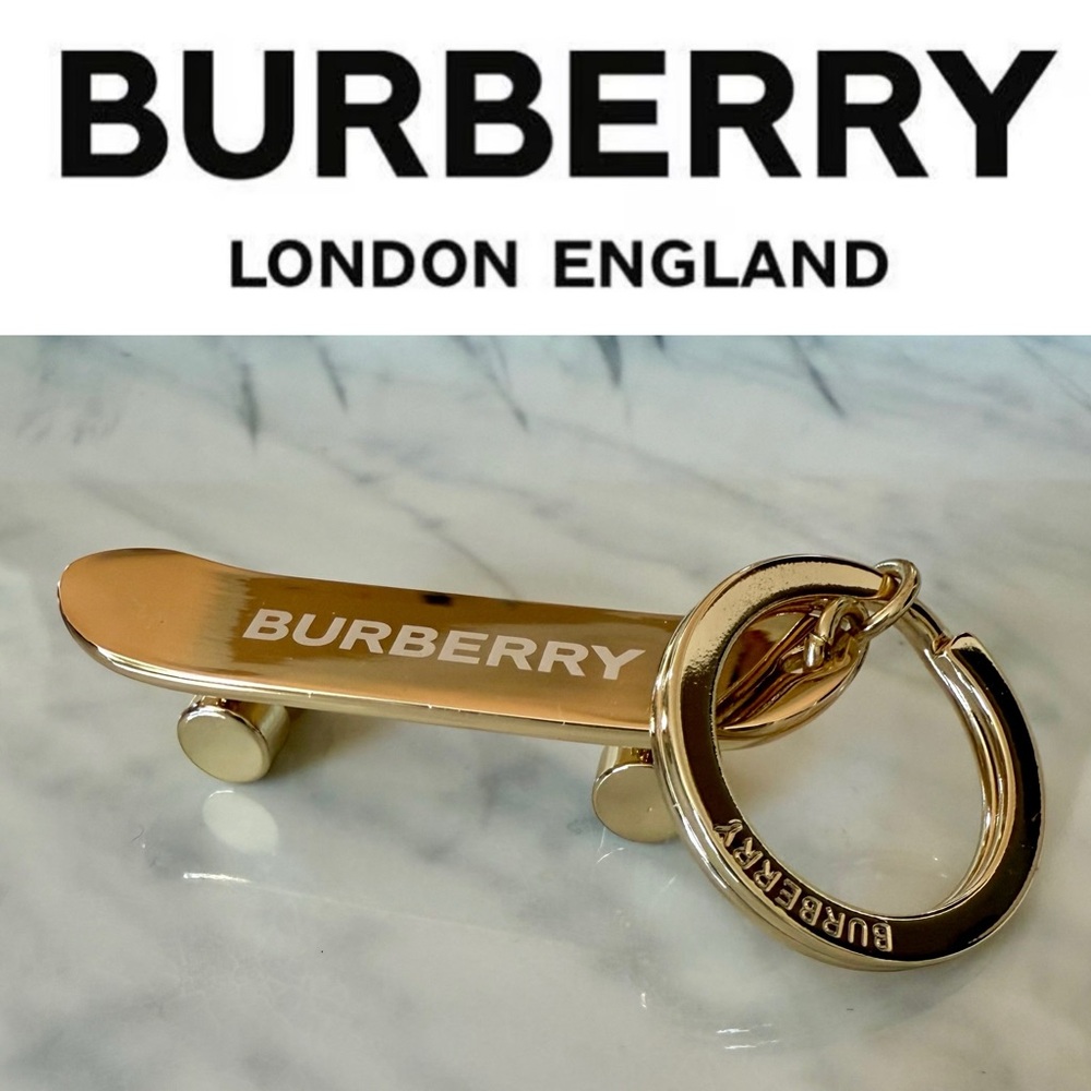 Burberry Skateboard Keychain